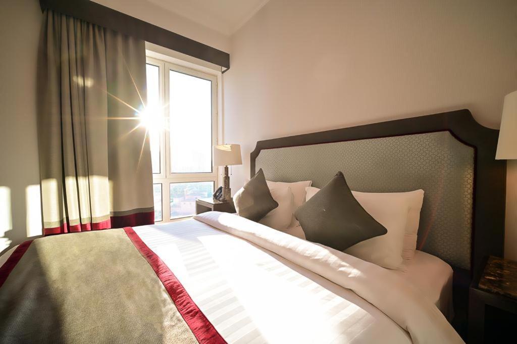 Retaj Baywalk Apartment Doha